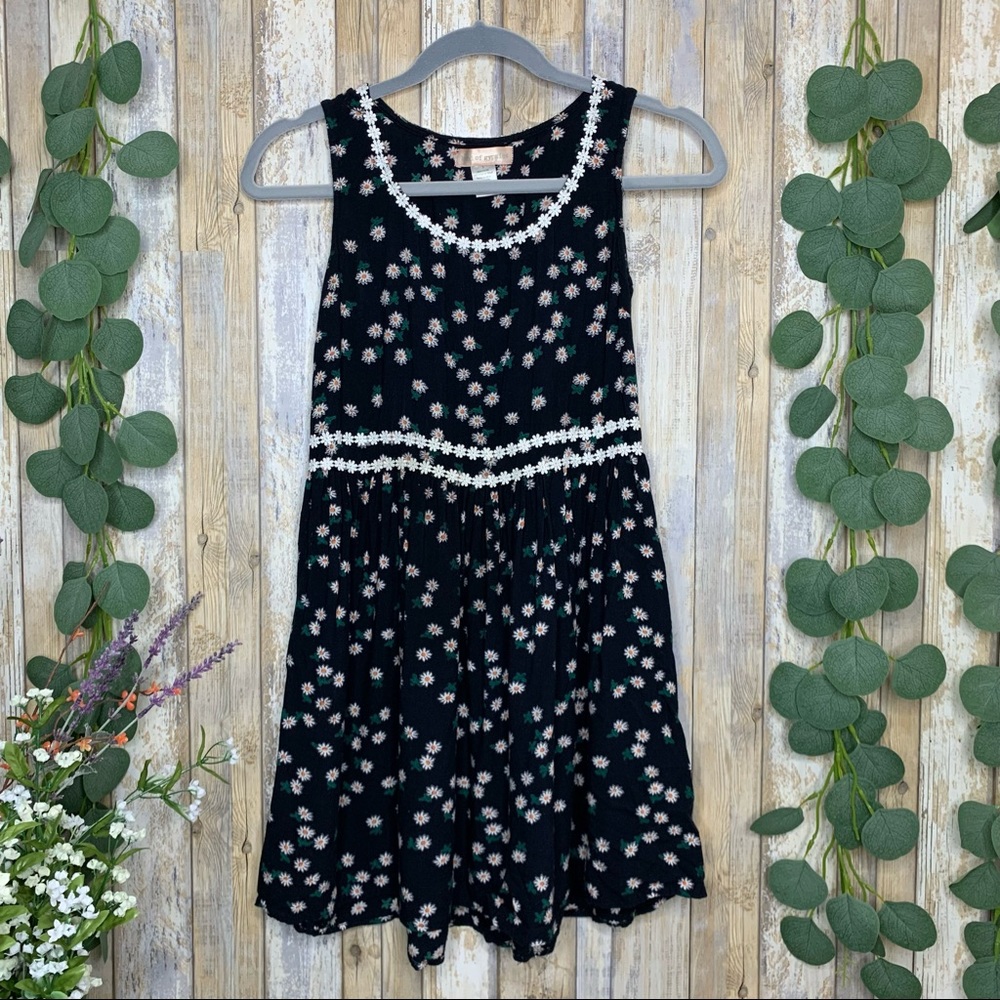 Band of Gypsies Daisy Patterned Baby Doll Dress